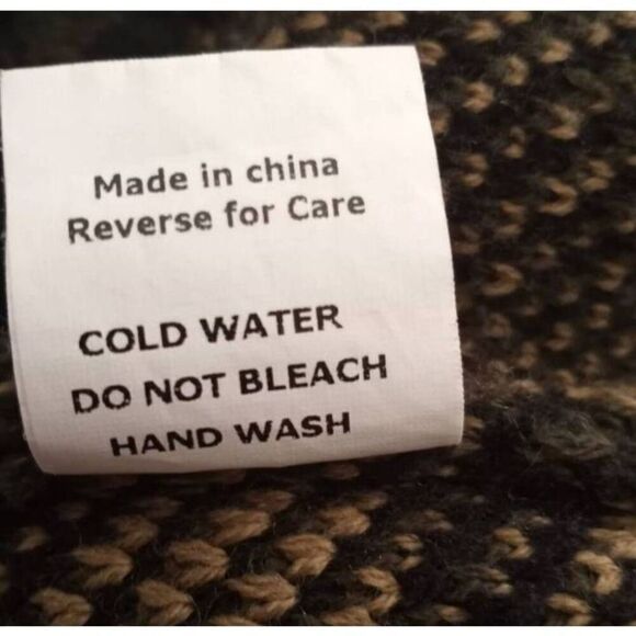 LUMIERE GREEN CAMO ZIP FRONT SWEATER SZ.S EUC. - Picture 6 of 6